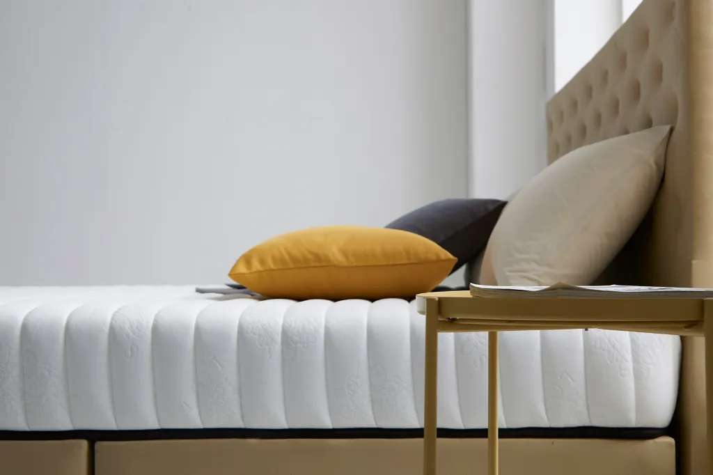 Lotus - Intel I Mattress - 6ft x 6.5ft - 8"