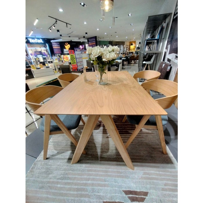 Wogata Dining Table 0A150-Rubber Wood/ Veneer Oak